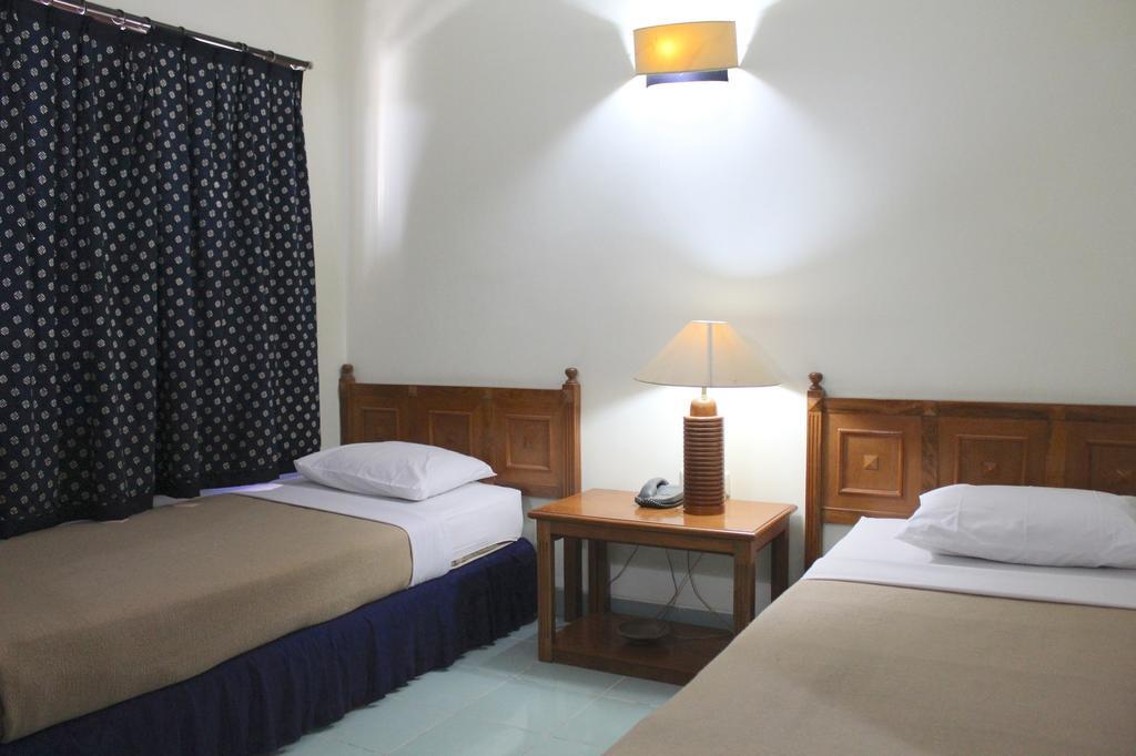 Hotel Winotosastro Garden Jogyakarta Zewnętrze zdjęcie